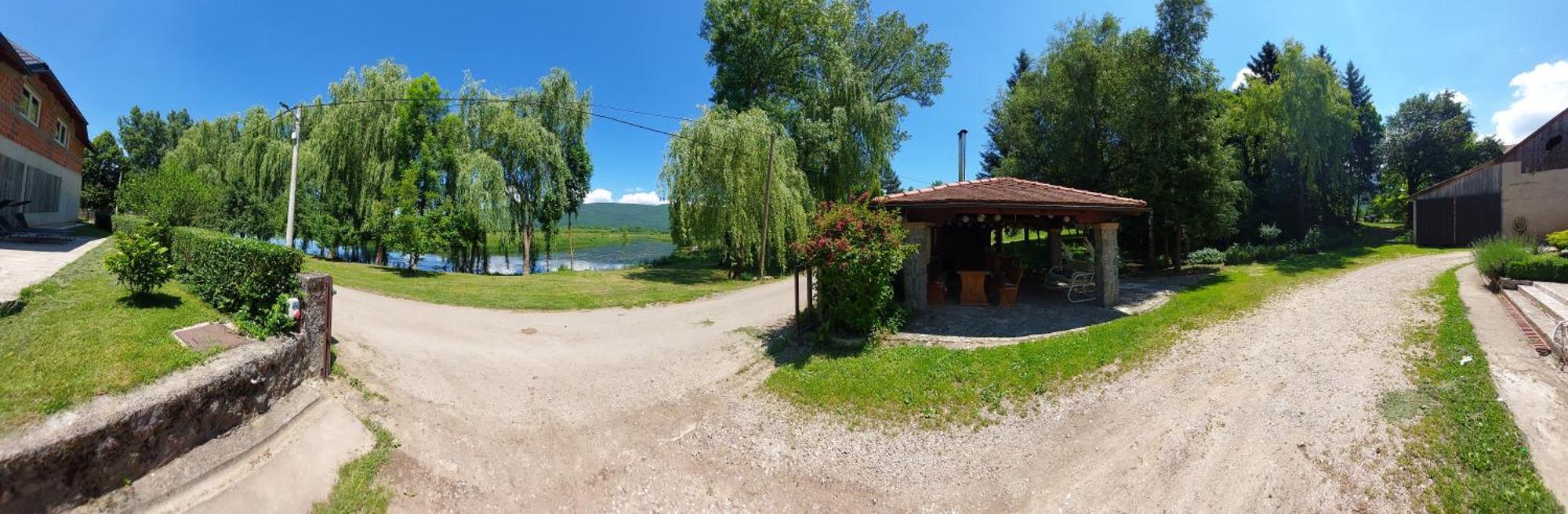 Gacka Idila Apartamento Otočac Exterior foto