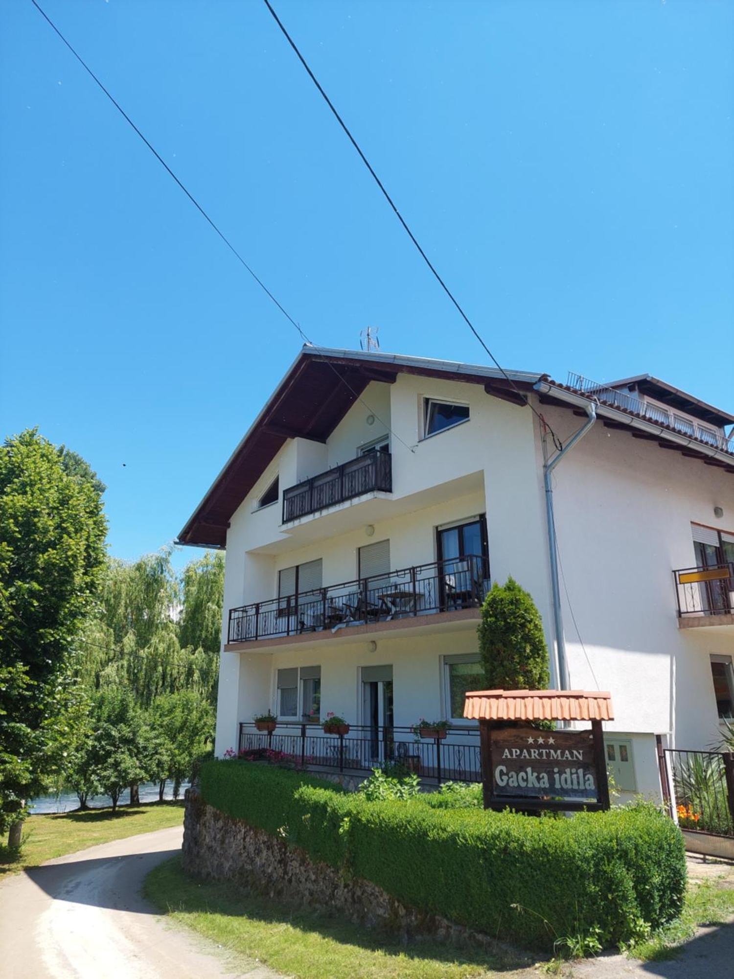 Gacka Idila Apartamento Otočac Exterior foto